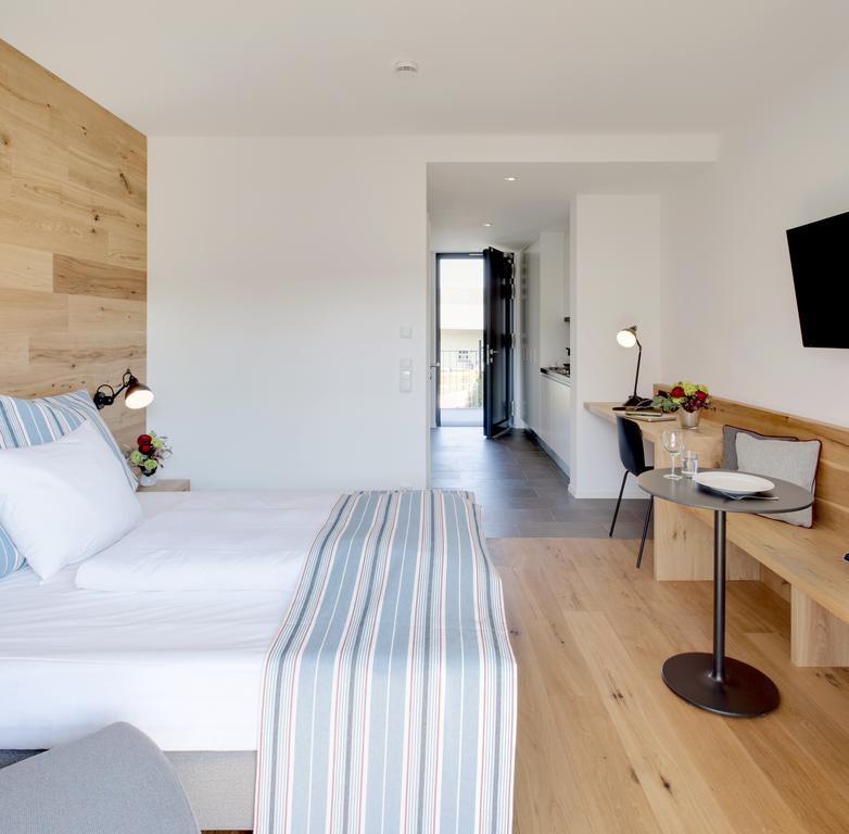 Hotel M120 Unterföhring Quarto foto